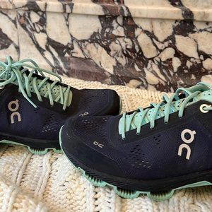Cloudsurfer (Classic) Ink / Jade Size 6.5 US W